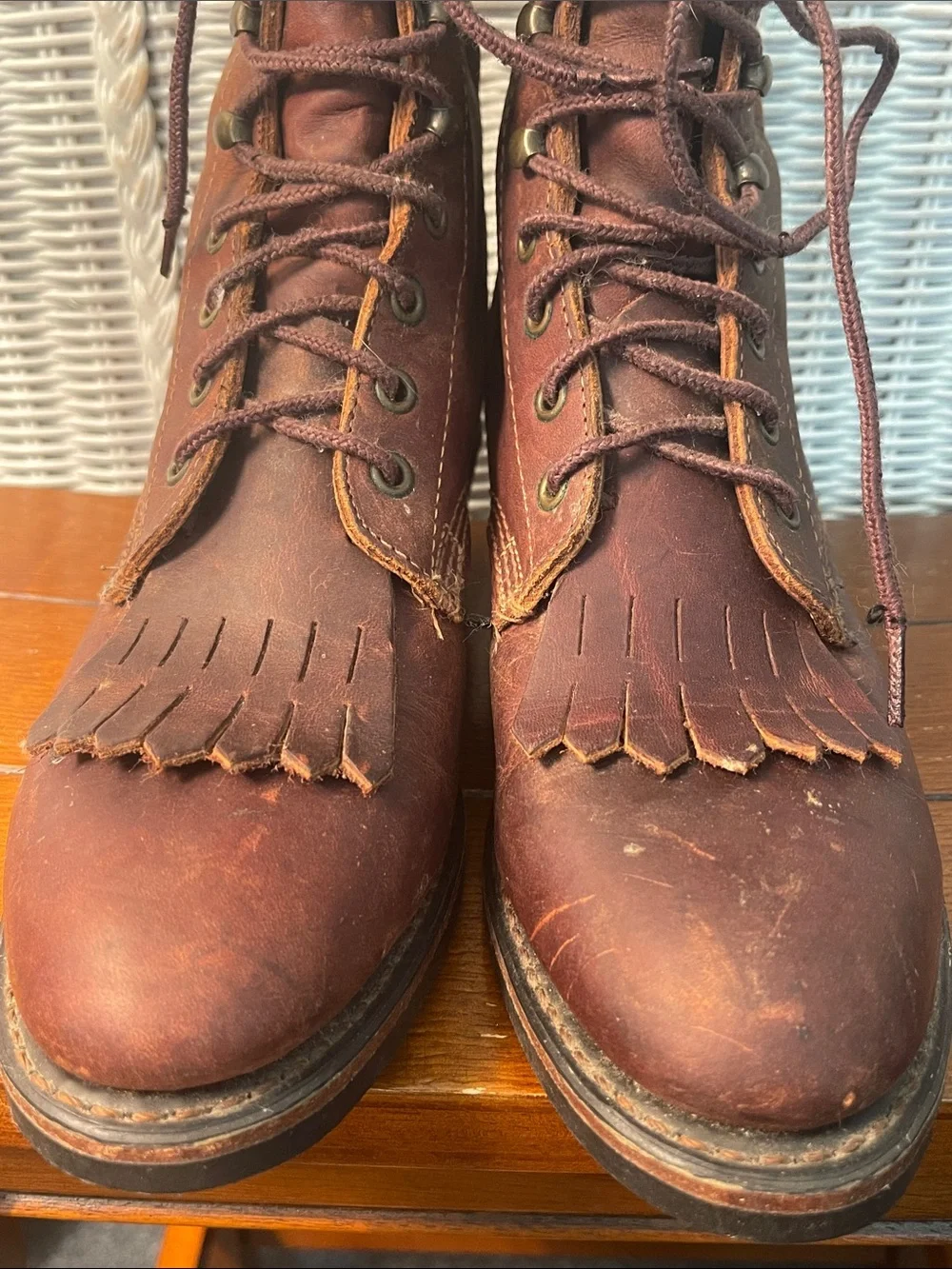 Durango Brown Leather Lace-Up Kiltie Paddock Work Boots Vibram Sole size 7.5D